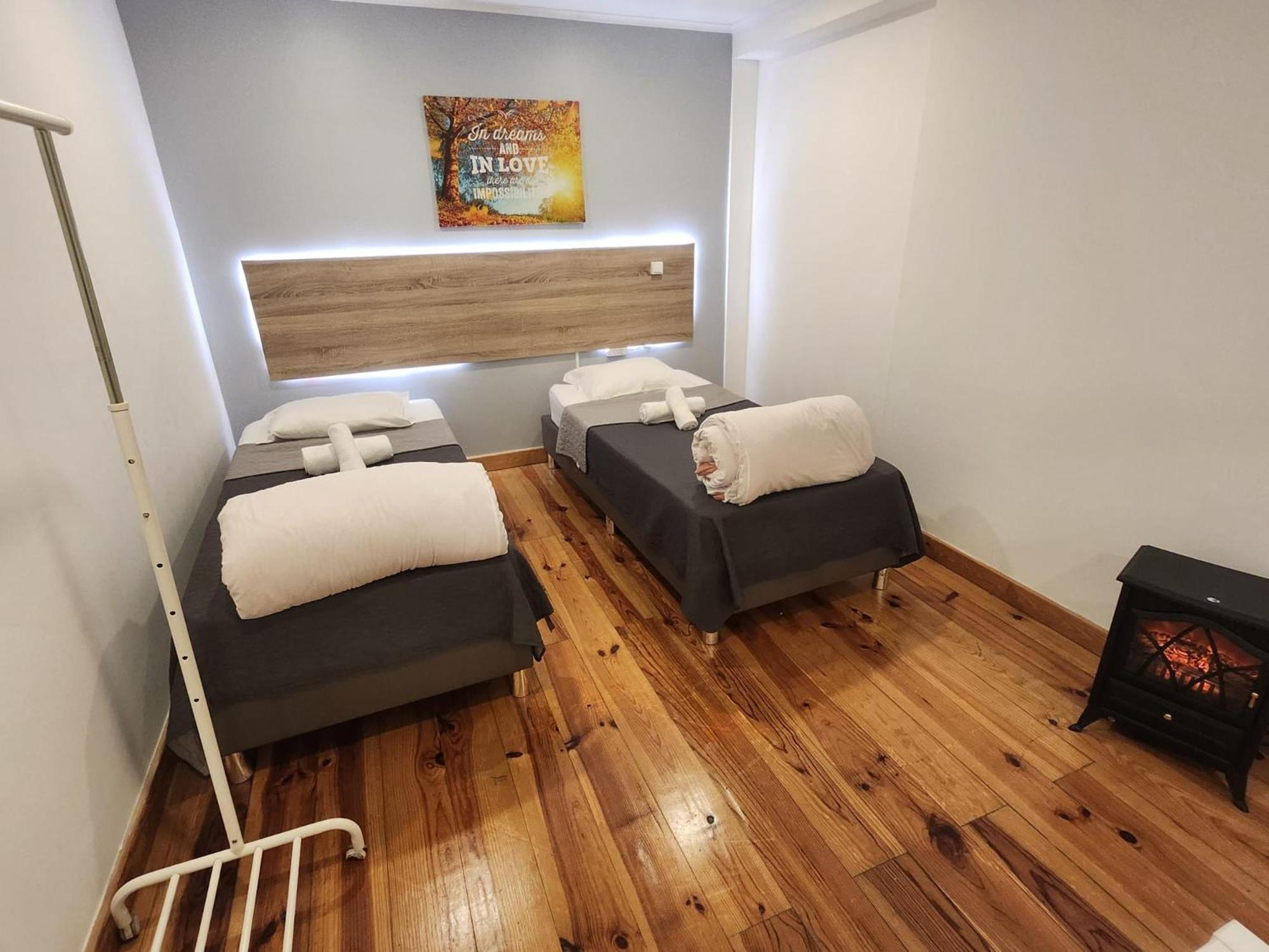 Daora Lisbon Low Cost Hostel 外观 照片