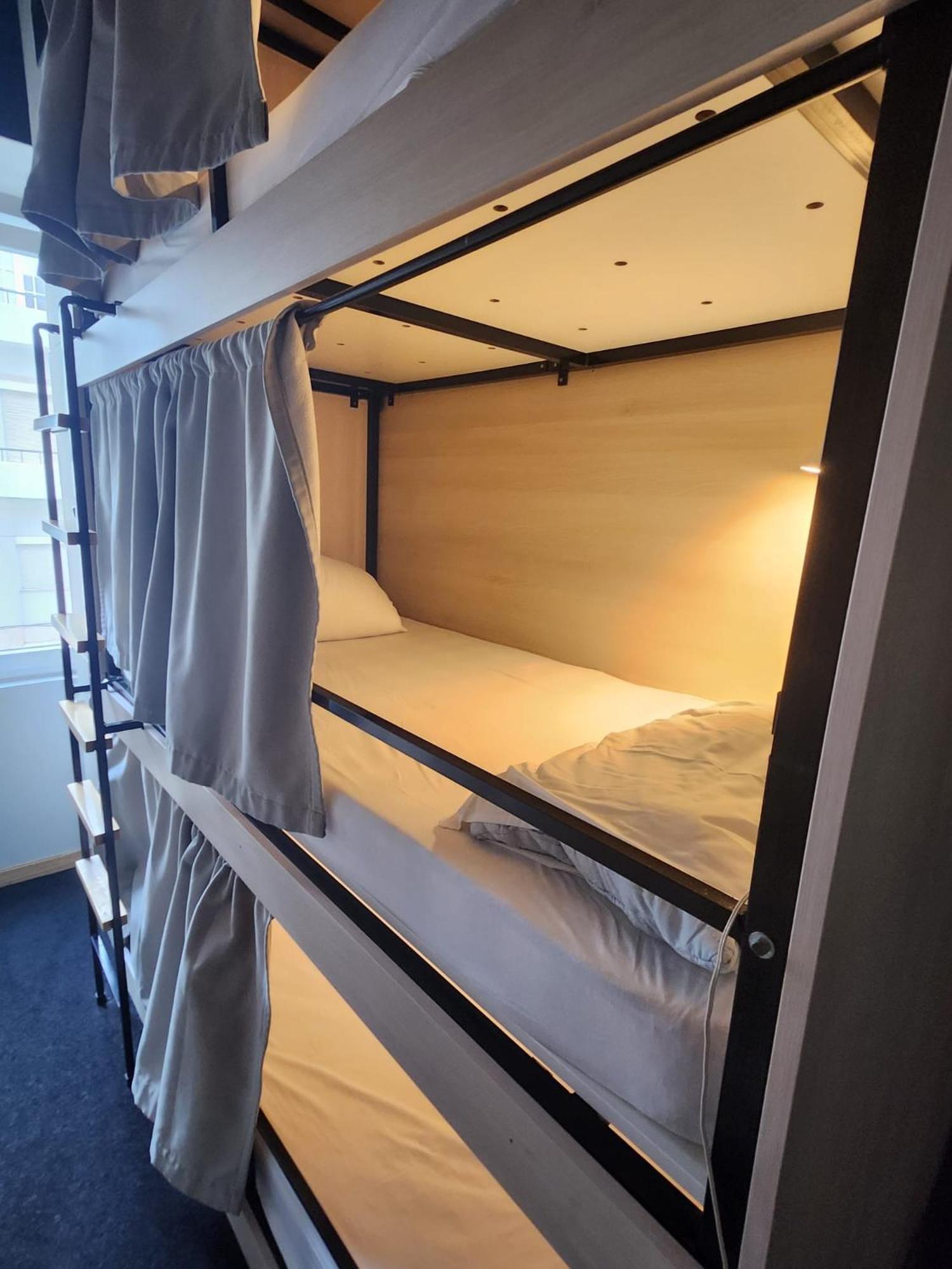Daora Lisbon Low Cost Hostel 外观 照片